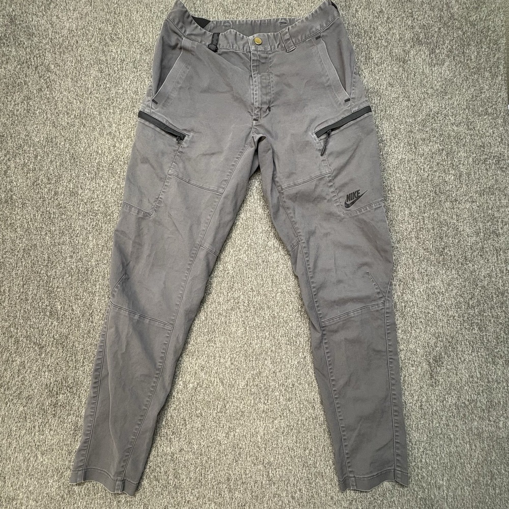 Nike Tech Woven Bonded Jogger Pants Men's 28 Gray Max Taper Fit Pants 861526